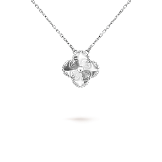 ¡®AuraJewelry¡¯CLOVER 15MM LASER NECKLACE SILVER