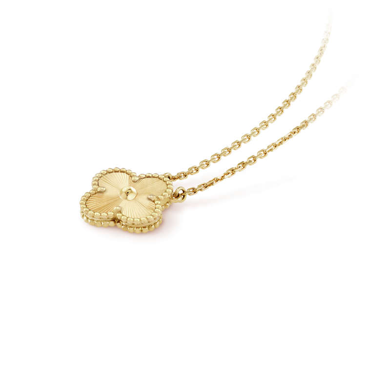 ¡®AuraJewelry¡¯CLOVER 15MM LASER NECKLACE