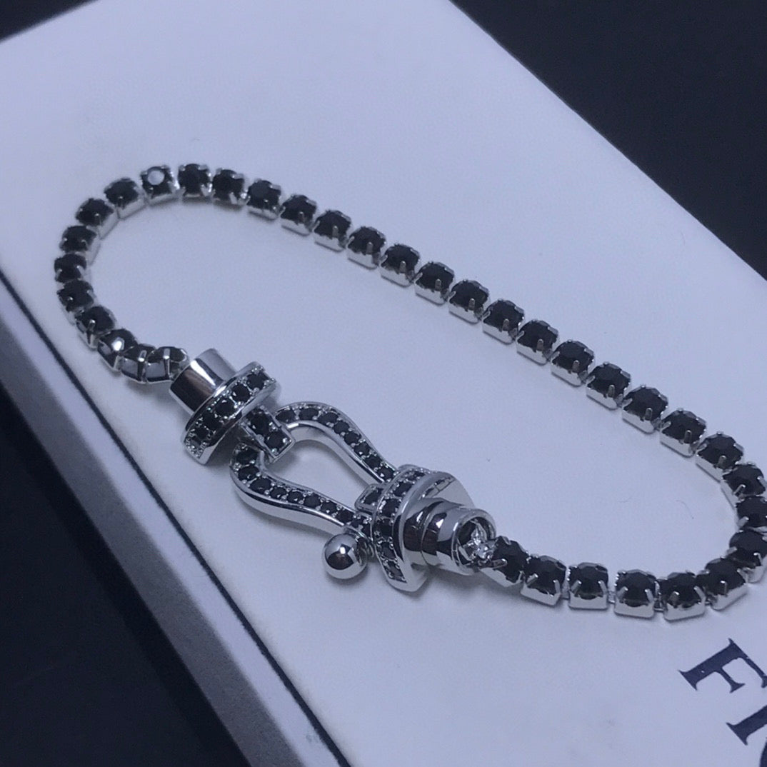 ¡®AuraJewelry¡¯FORCE  LARGE HORSESHOE FULL DIAMOND TENNIS BRACELET