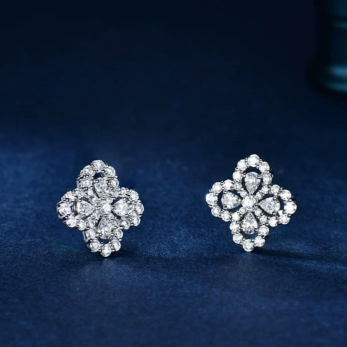 AuraJewelry「ループ ピアス フル モチーフ ダイヤモンド 16MM」