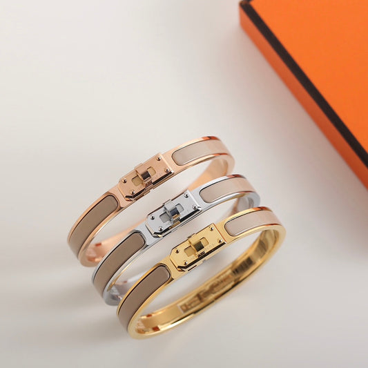 ¡®AuraJewelry¡¯HM KELLY GREY BRACELET