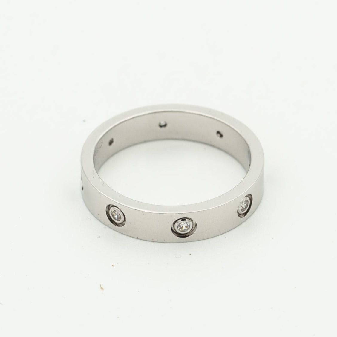AuraJewelry® LOVE RING 3.6MM 8 DIAMONDS