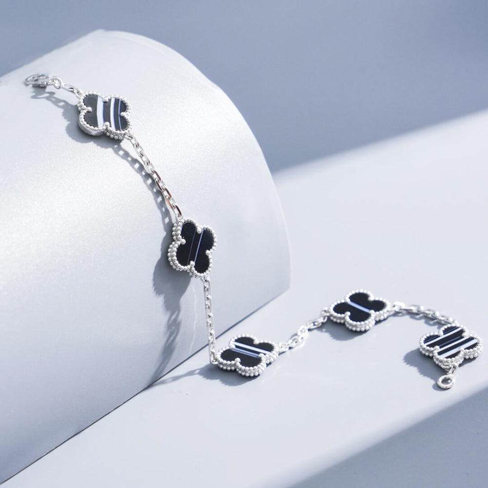 ¡®AuraJewelry¡¯CLOVER 5 MOTIF VEINED ONYX BRACELET SILVER