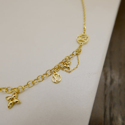 ¡®AuraJewelry¡¯BLOOMING SUPPLE NECKLACE BRASS