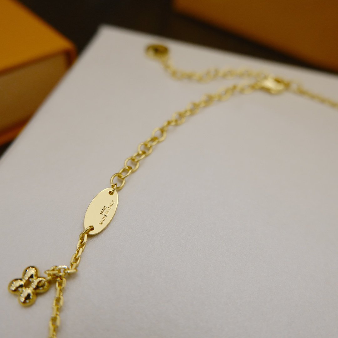 ¡®AuraJewelry¡¯BLOOMING SUPPLE NECKLACE BRASS