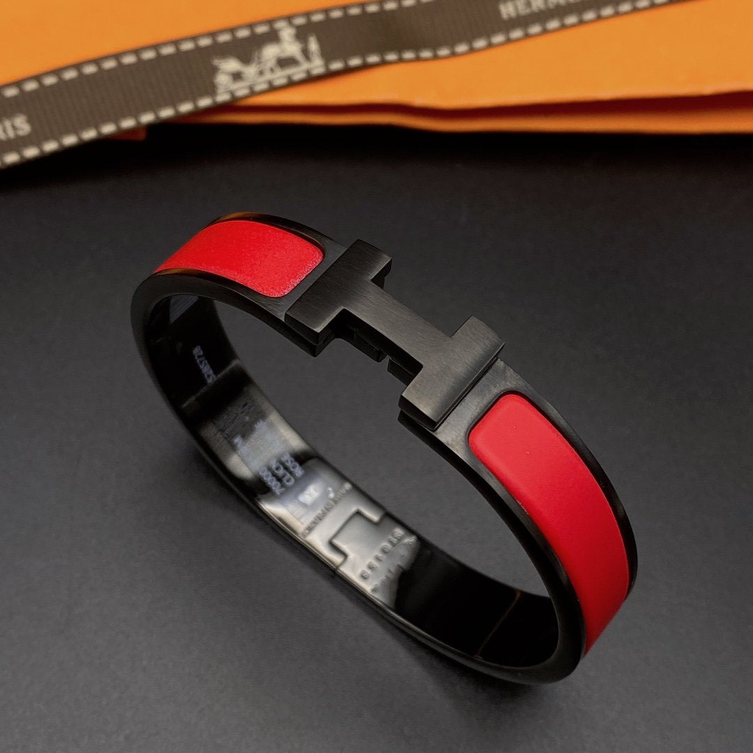 ¡®AuraJewelry¡¯CLIC HM SO BLACK RED BRACELET