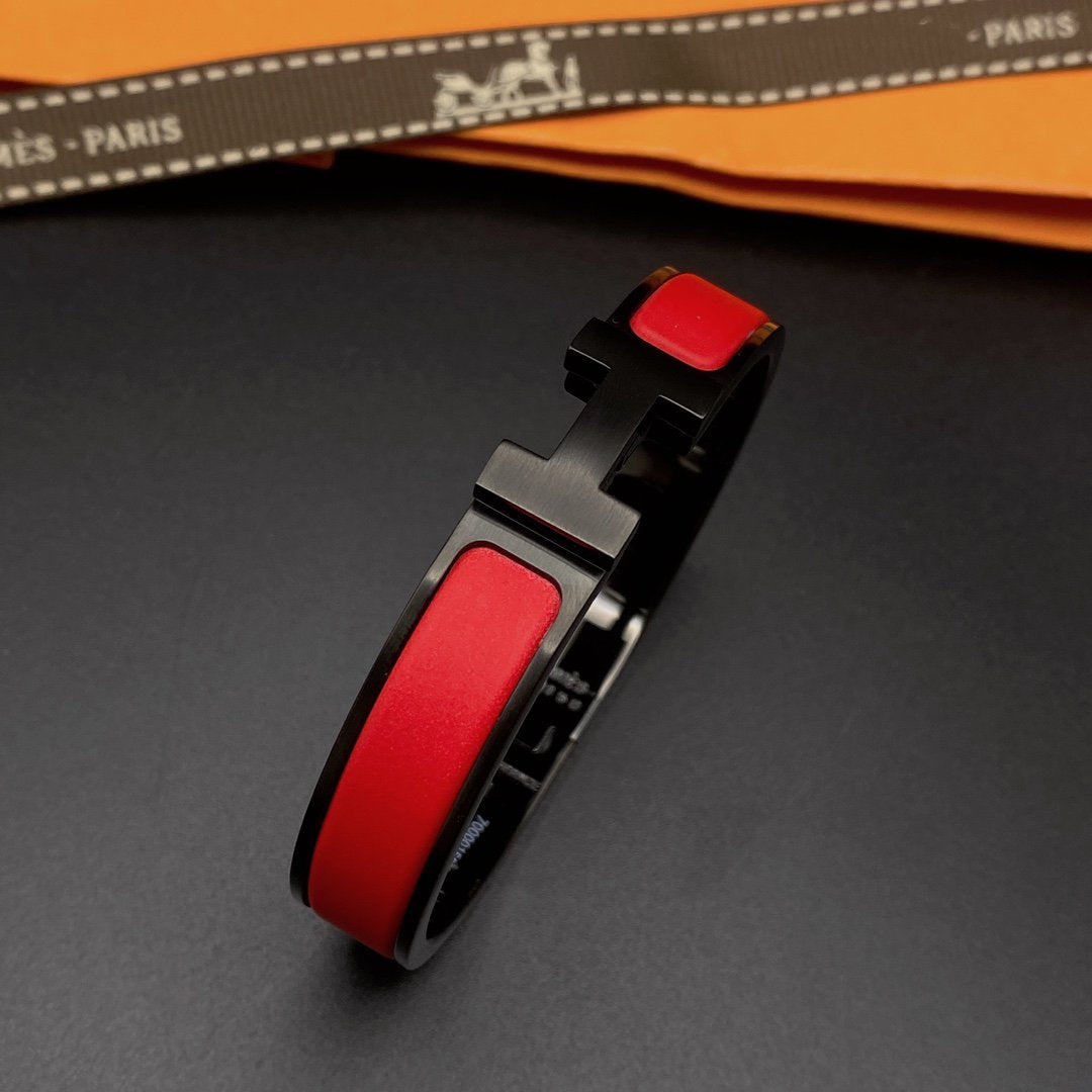 ¡®AuraJewelry¡¯CLIC HM SO BLACK RED BRACELET