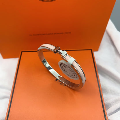 AuraJewelryクラシックHMクリックピンク8MMエナメルブレスレット
