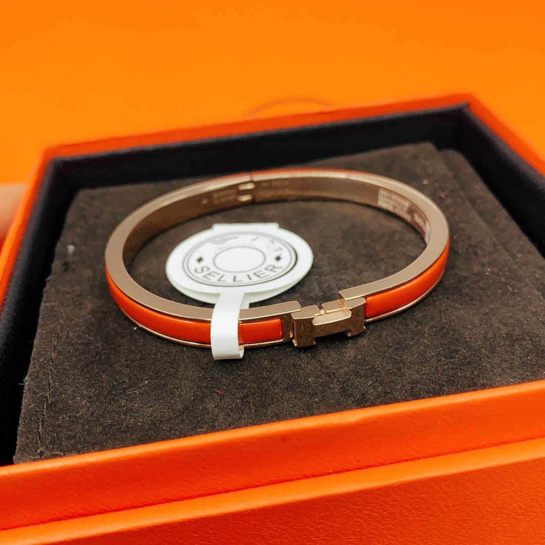 ¡®AuraJewelry¡¯CLASSIC HM CLIC RED 8MM ENAMEL BRACELET
