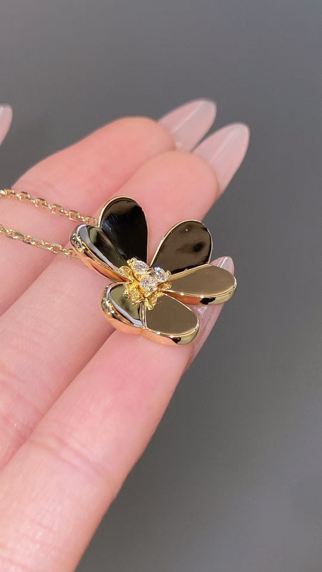 [AuraJewelry]FRIVOLE GOLD FLOWER NECKLACE2
