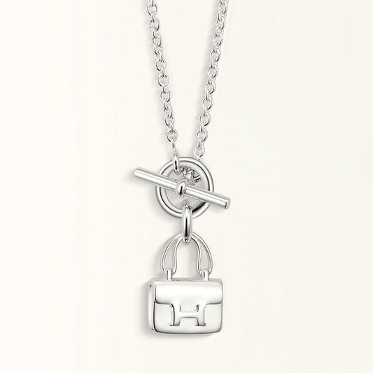¡®AuraJewelry¡¯POP H PEDANT SILVER NECKLACE