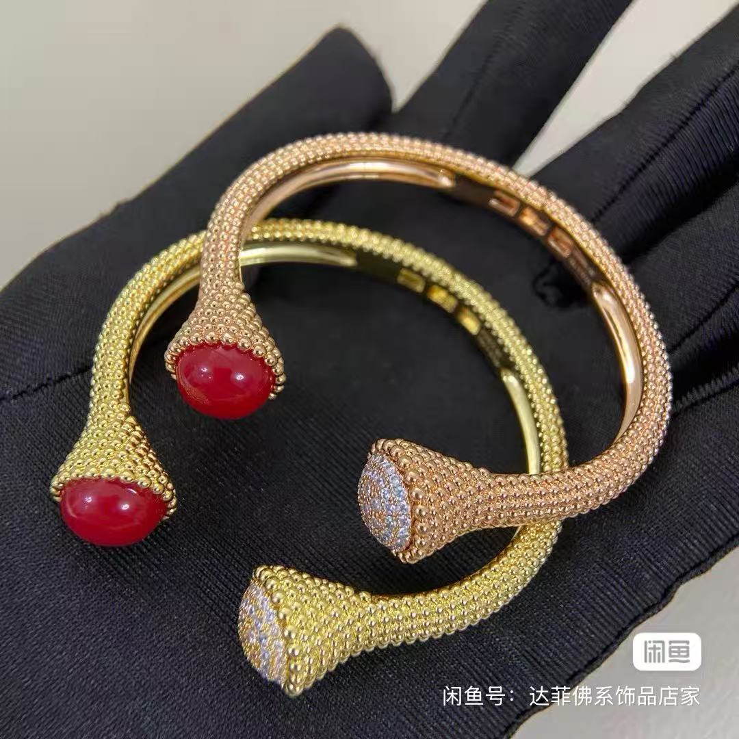 [AuraJewelry] Jin Cai Jewellery Open-Ended Bangle