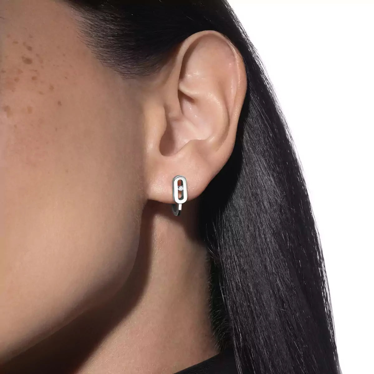 [AuraJewelry]ダイヤモンドミニフープピアス ムーブクラシック