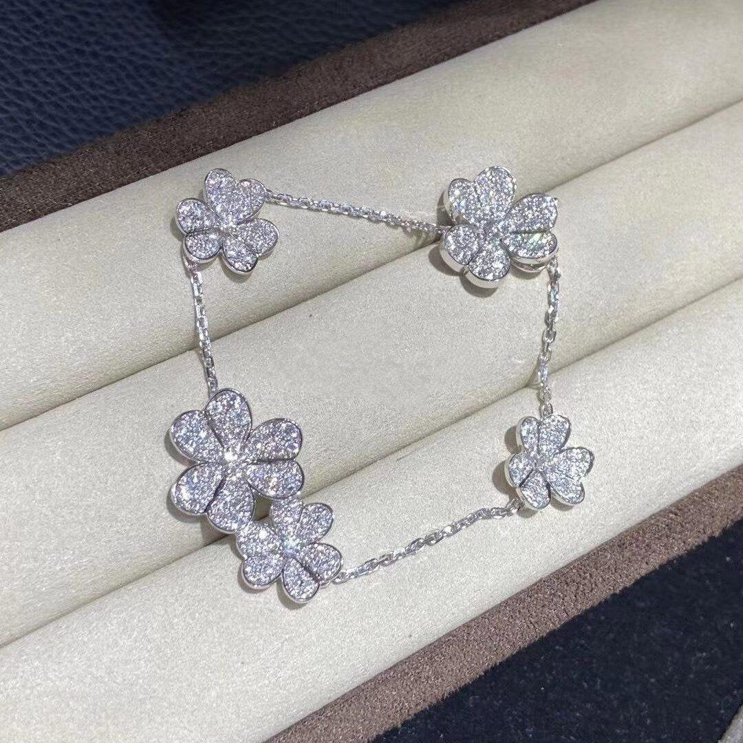 ¡®AuraJewelry¡¯FRIVOLE SILVER 5 FLOWERS BRACELET