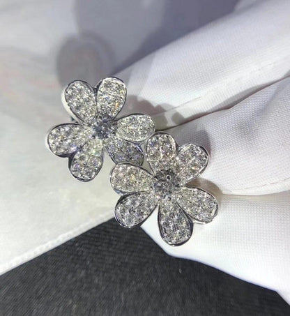 ¡®AuraJewelry¡¯FRIVOLE SILVER FLOWER DIAMOND EARRINGS