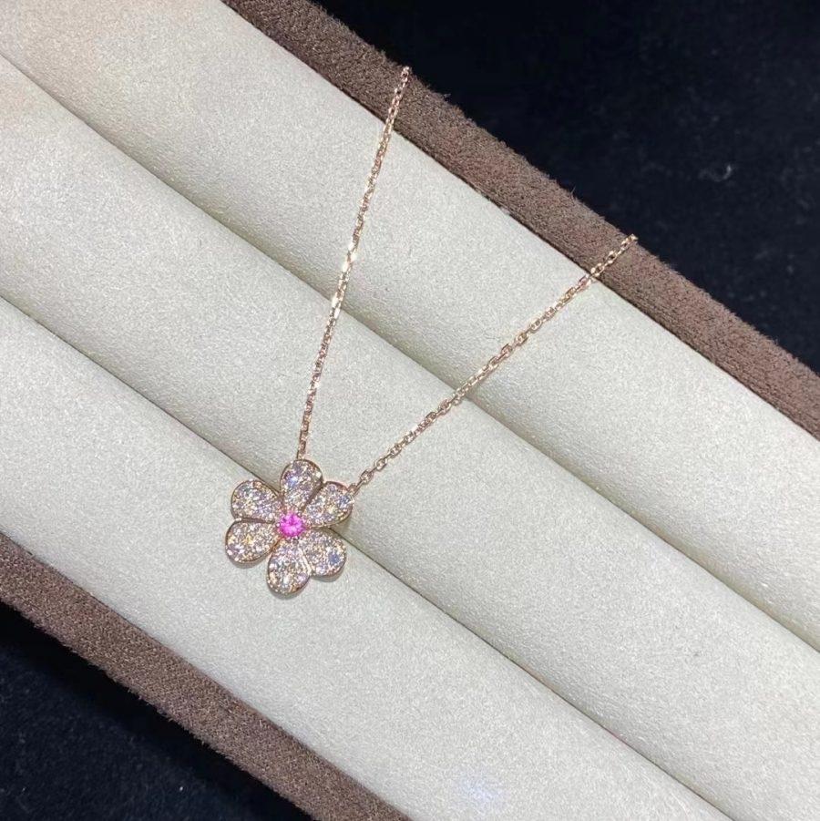 ¡®AuraJewelry¡¯FRIVOLE ROSE GOLD FLOWER DIAMOND NECKLACE