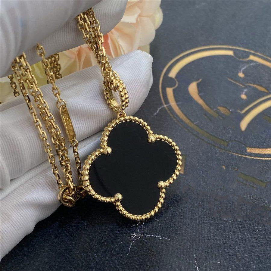 ¡®AuraJewelry¡¯CLOVER 25MM GOLD ONYX BIG CLOVER NECKLACE