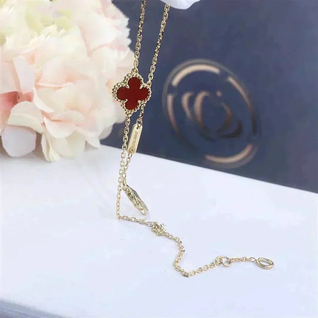 AuraJewelry『CLOVER CARNELIAN SINGLE FLOWER BRACELET』