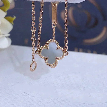 ¡®AuraJewelry¡¯CLOVER WHITE MOP SINGLE FLOWER BRACELET