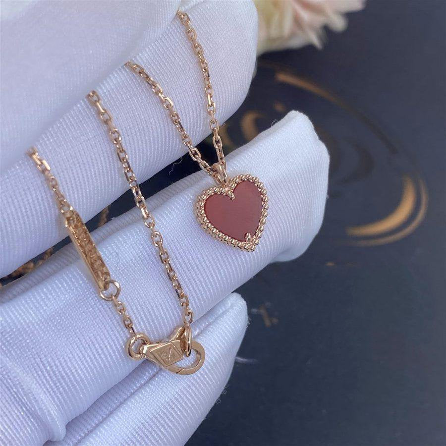 ¡®AuraJewelry¡¯SWEET CLOVER CARNELIAN HEART NECKLACE