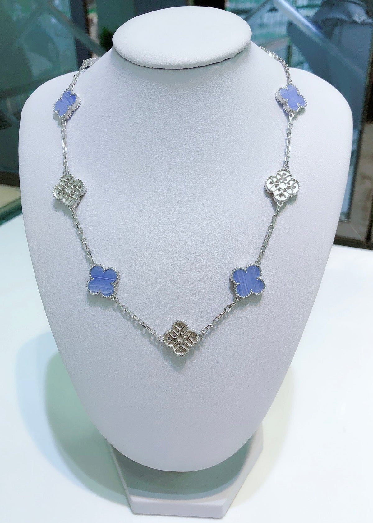 AuraJewelry クローバー 10モチーフ カルセドニー ダイヤモンド シルバー ネックレス
